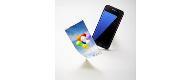 Samsung OLED to Outpace LCD for Smartphones in 2019: IHS